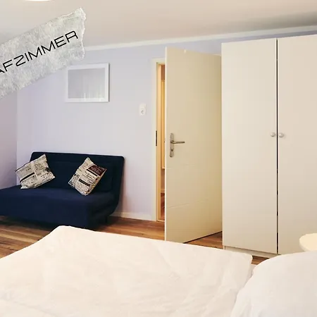 Grosszuegige Mit Terrasse