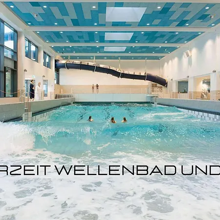 Grosszuegige Mit Terrasse Apartamento